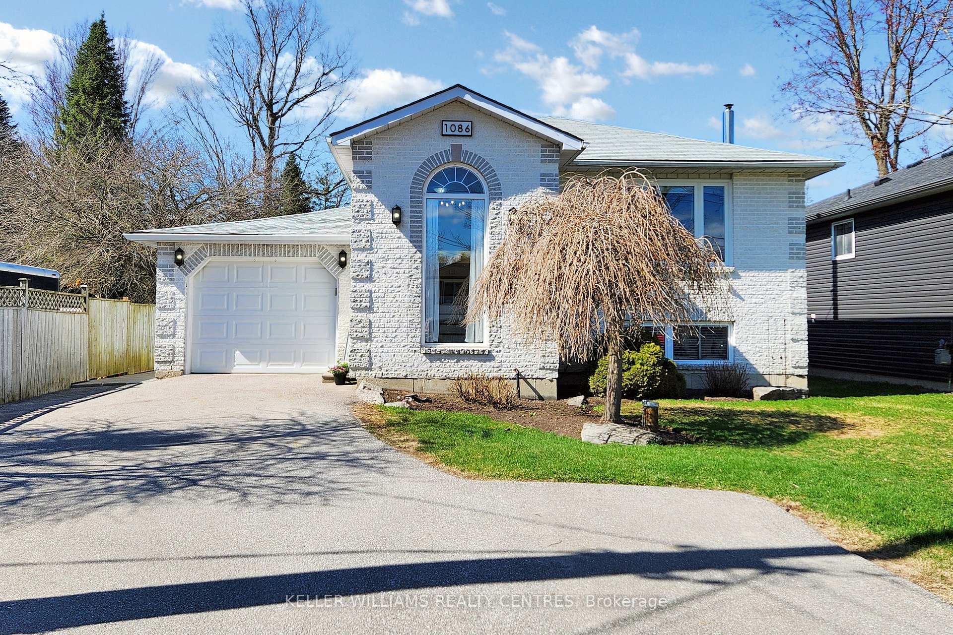 1086 Balsam Road, Innisfil, ON L0L 1W0