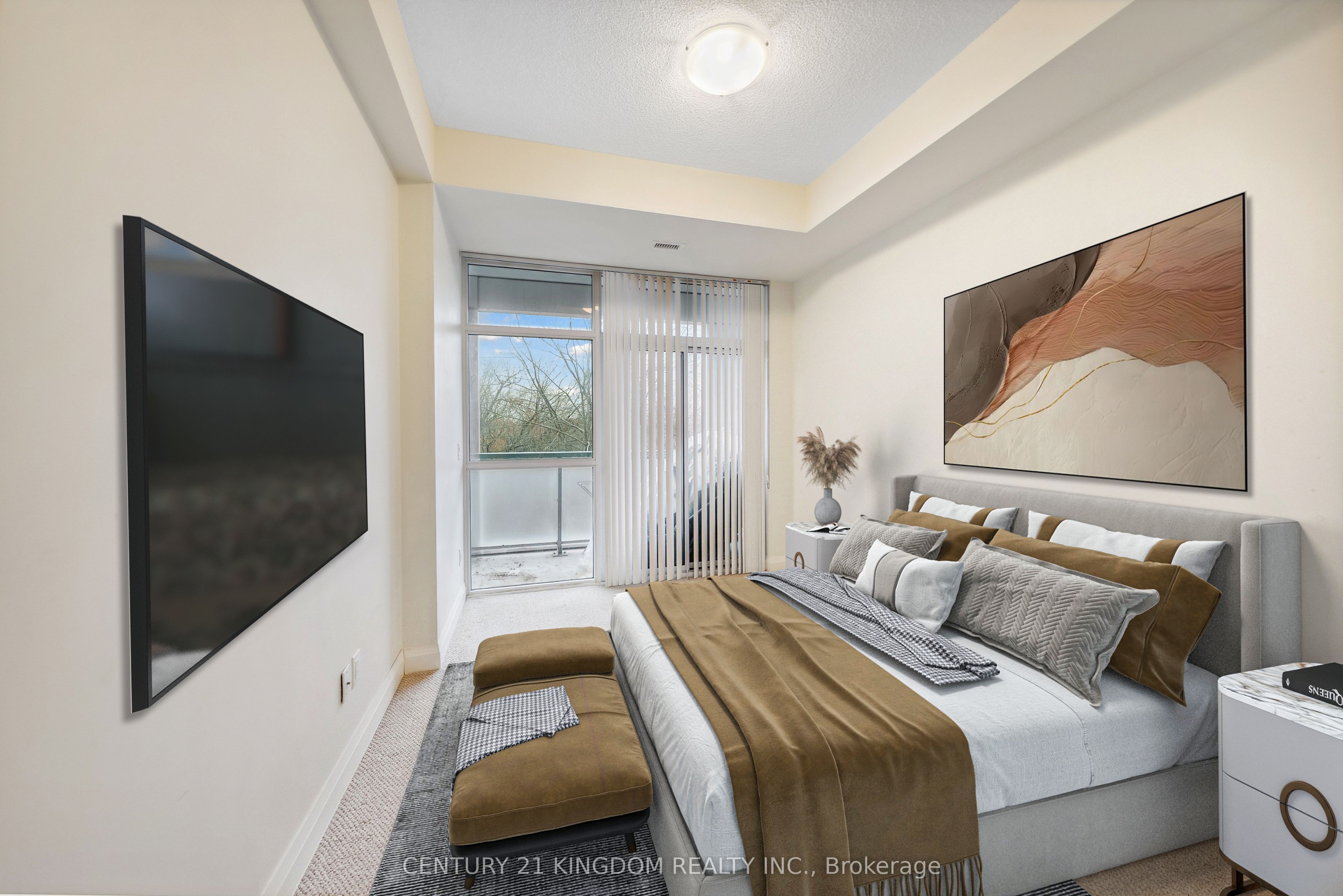 8763 bayview Avenue, #233