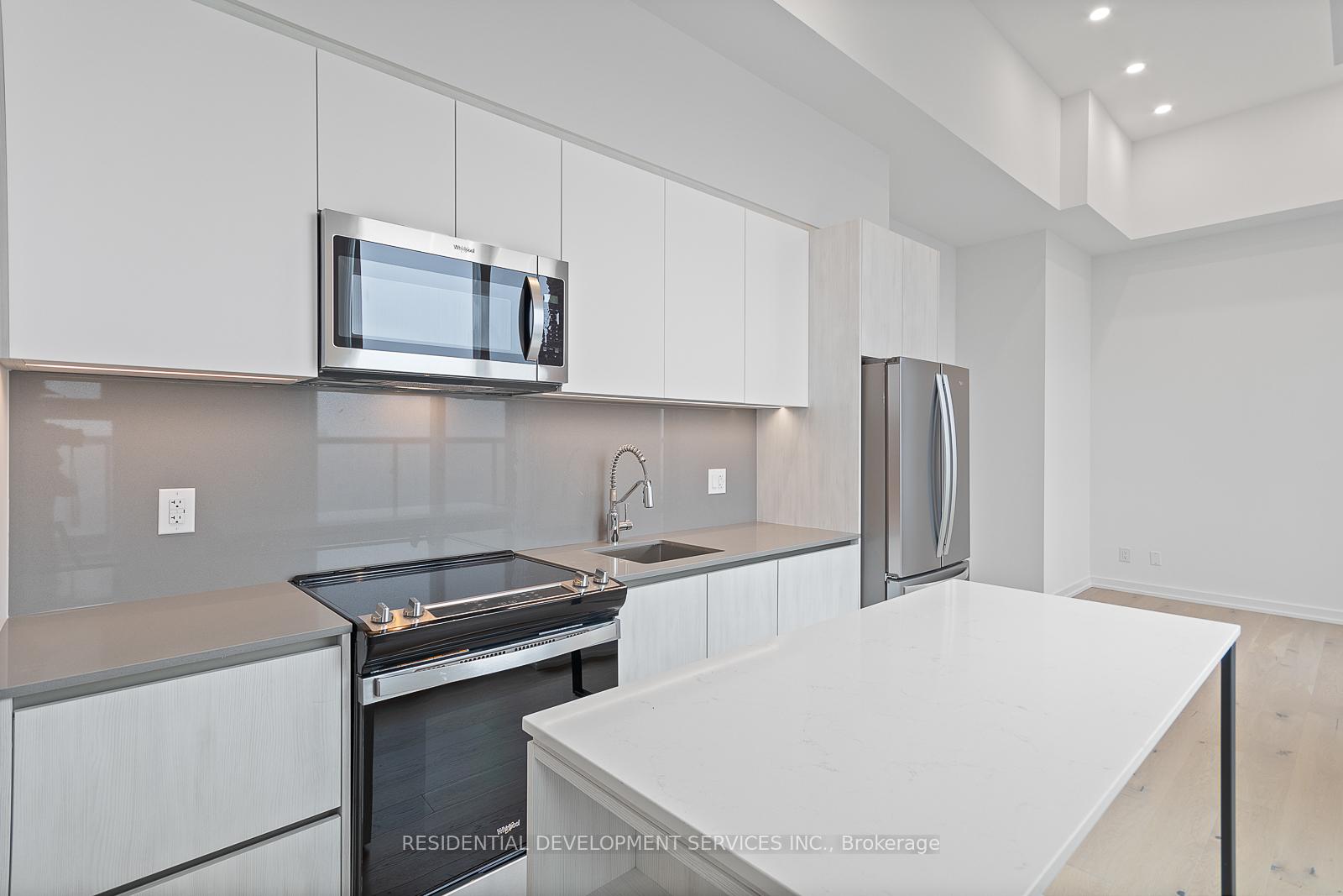 2 Bedrooms Condo at 3100 Keele,  Toronto For sale