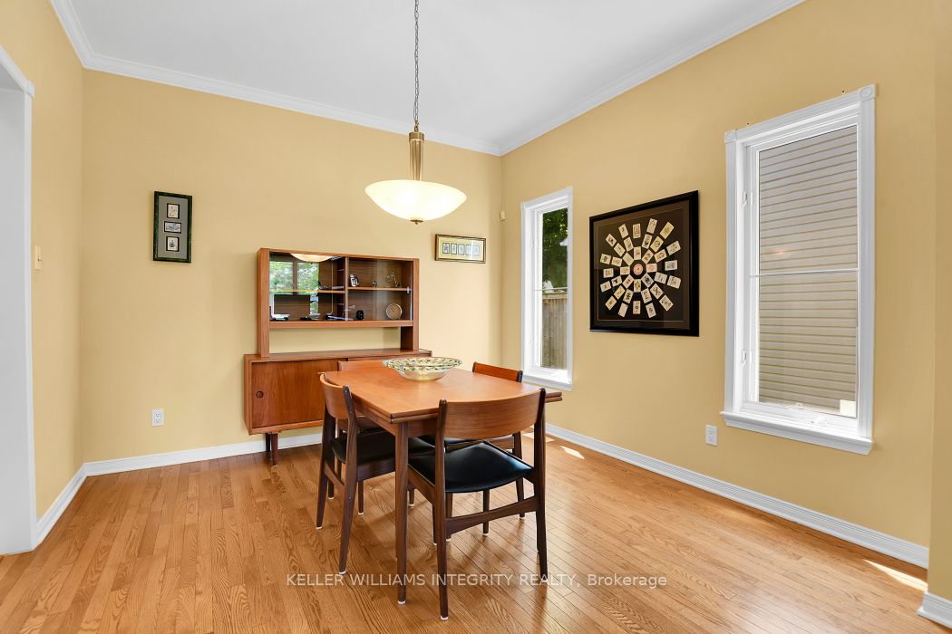 1042 Rocky Harbour Crescent