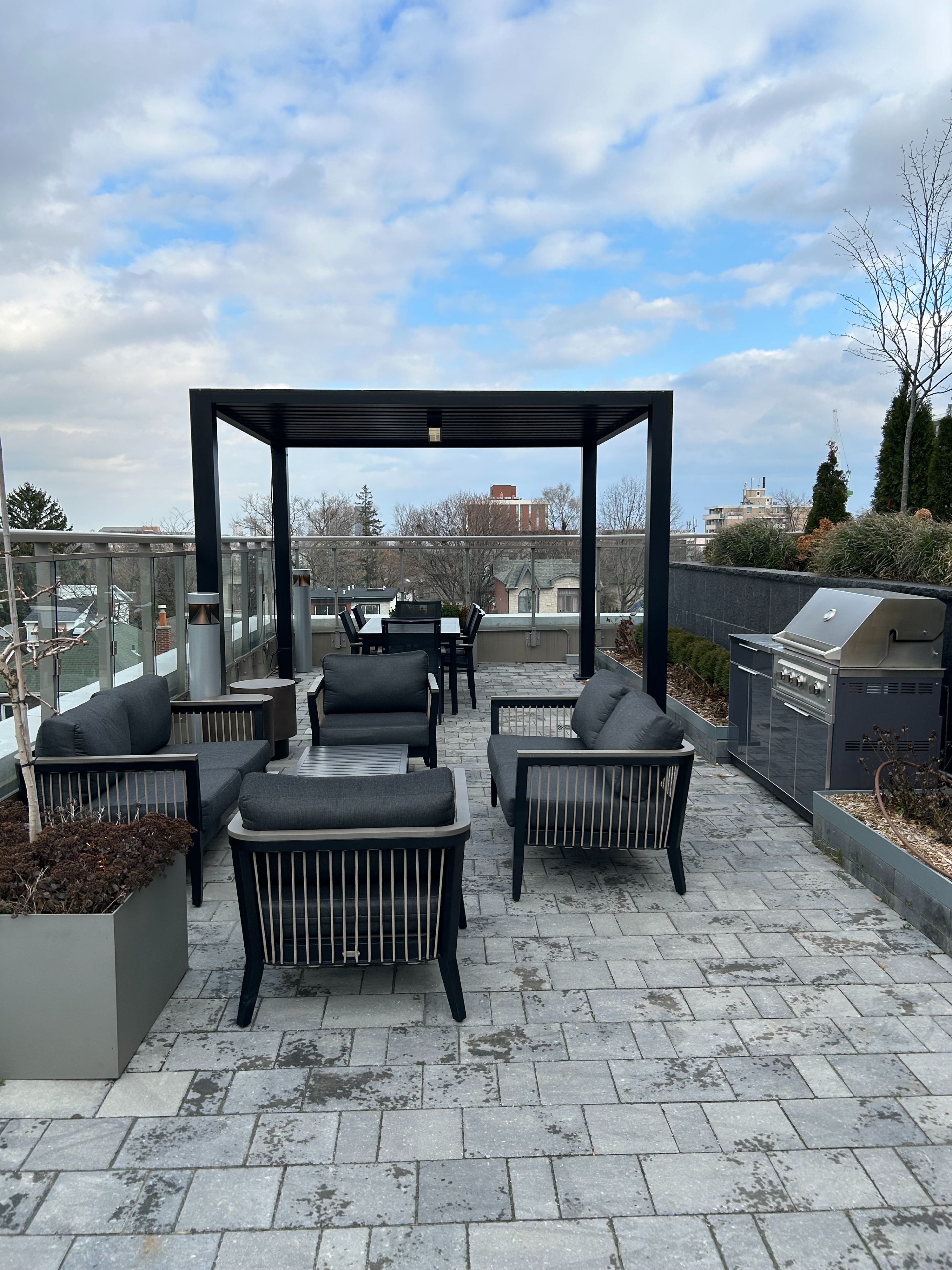 492 Eglinton Avenue E 1101