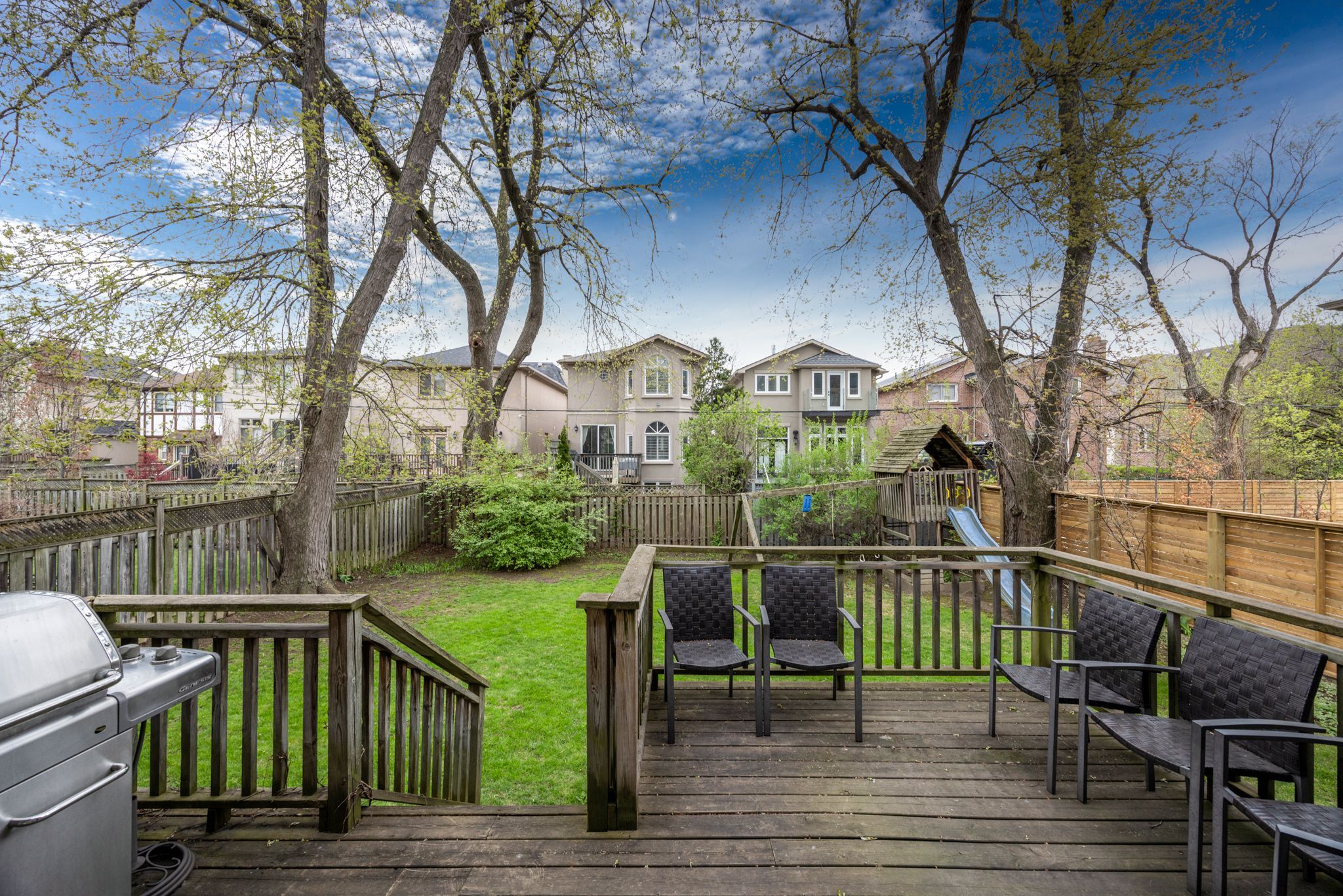 537 Deloraine Avenue