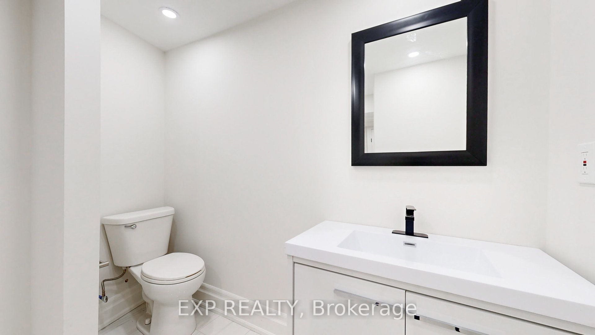 2315 Bromsgrove Road, #90