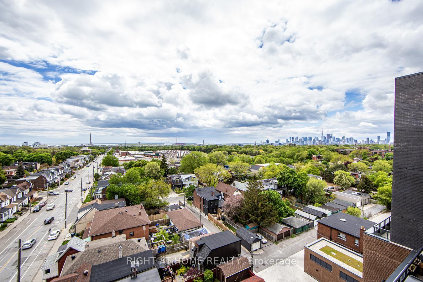 1 Bedroom Condo at 630 Greenwood, Toronto For sale
