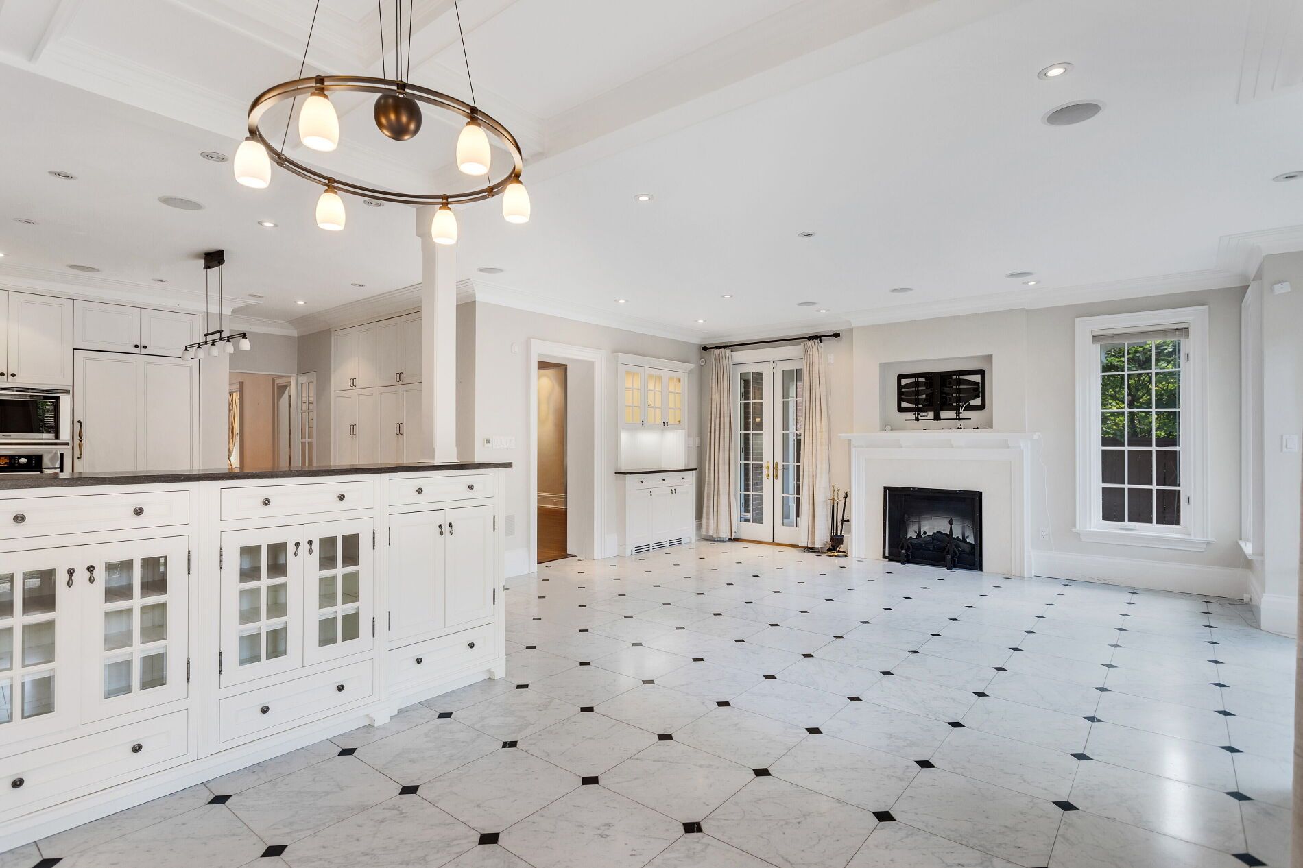 8 Binscarth Road