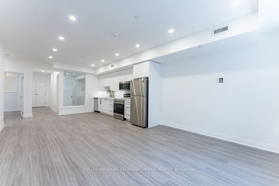 475 Queen Street