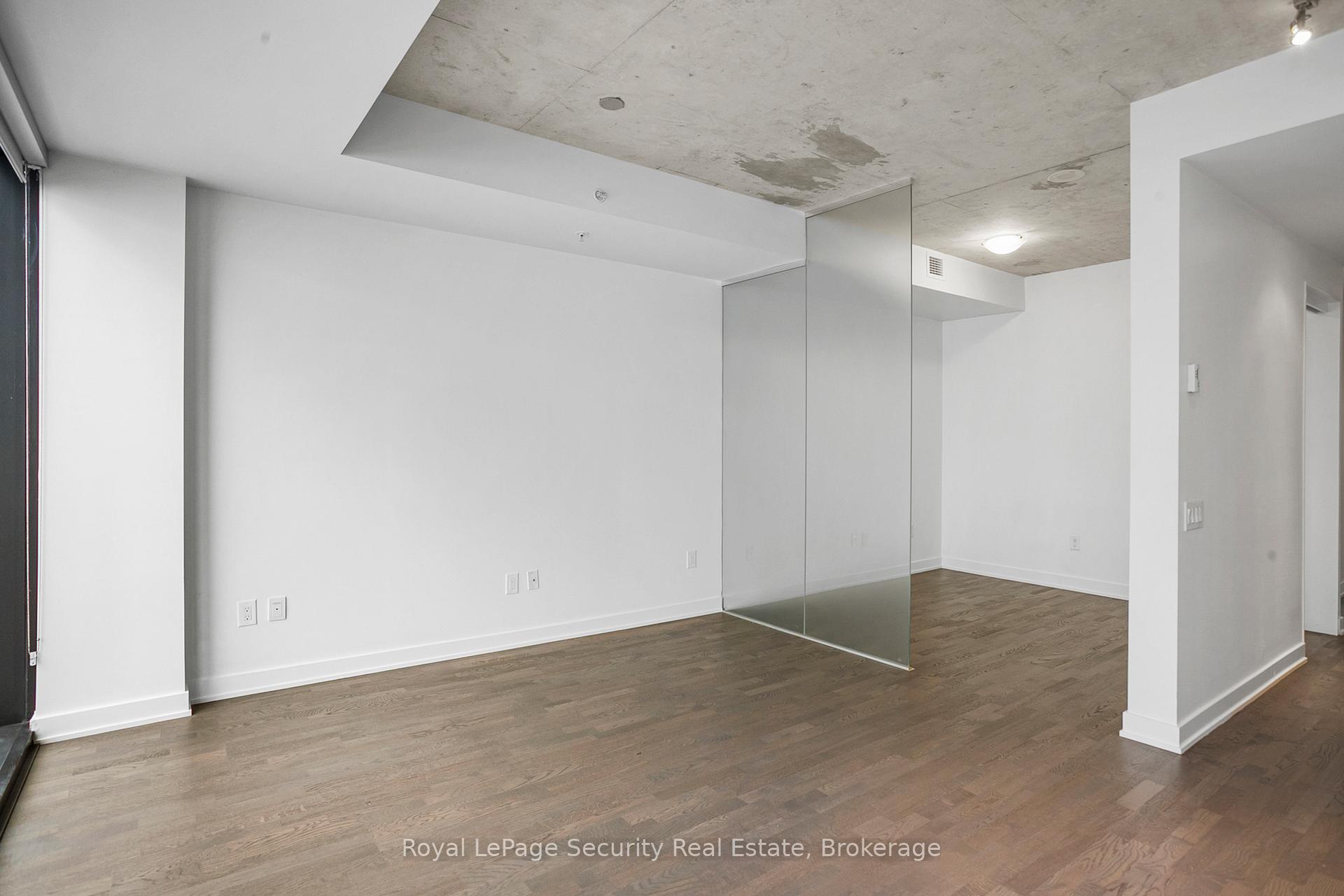 1 Bedroom Condo at 629 King, Toronto For sale