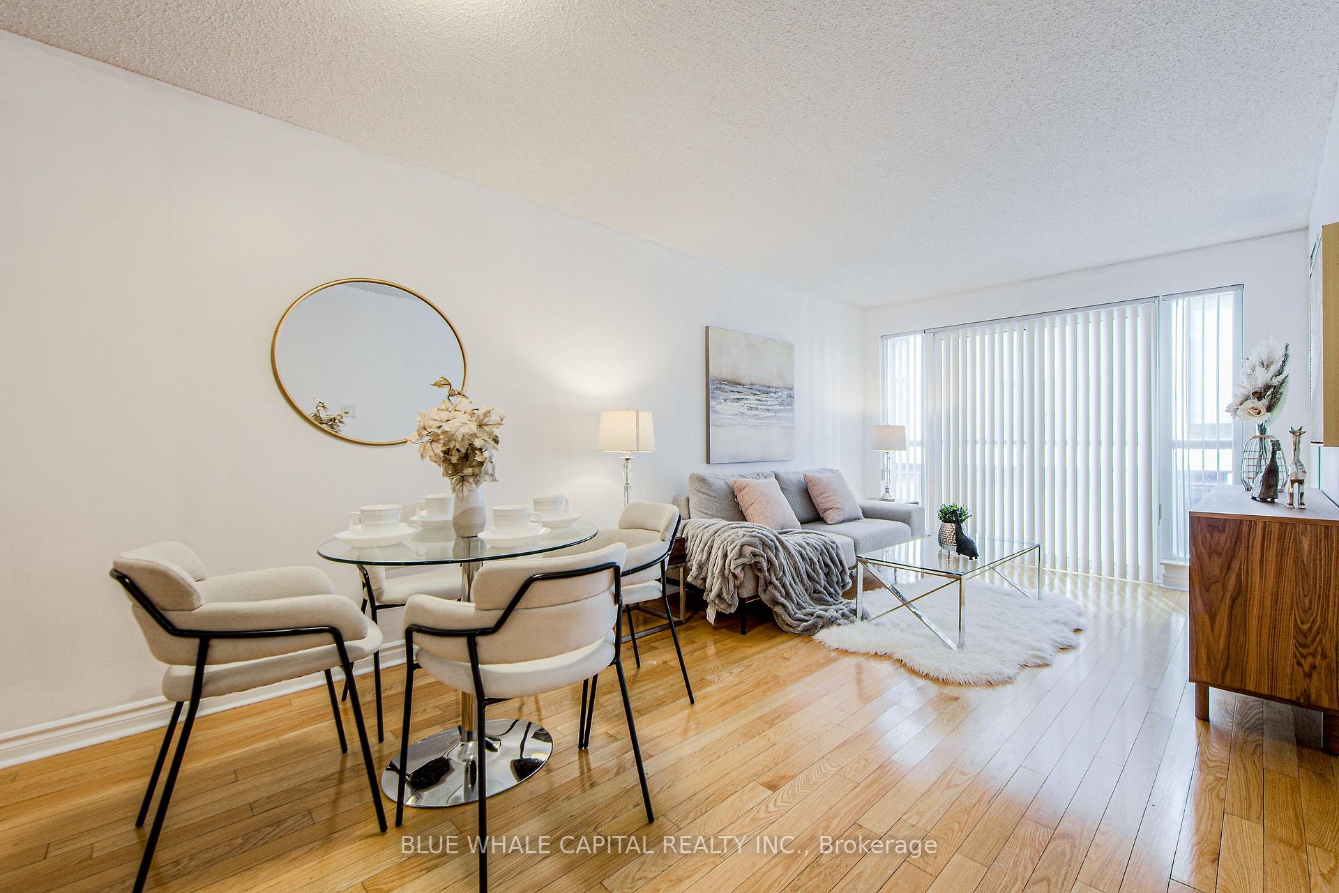 1 Bedroom Condo at 270 Wellington,  Toronto For sale