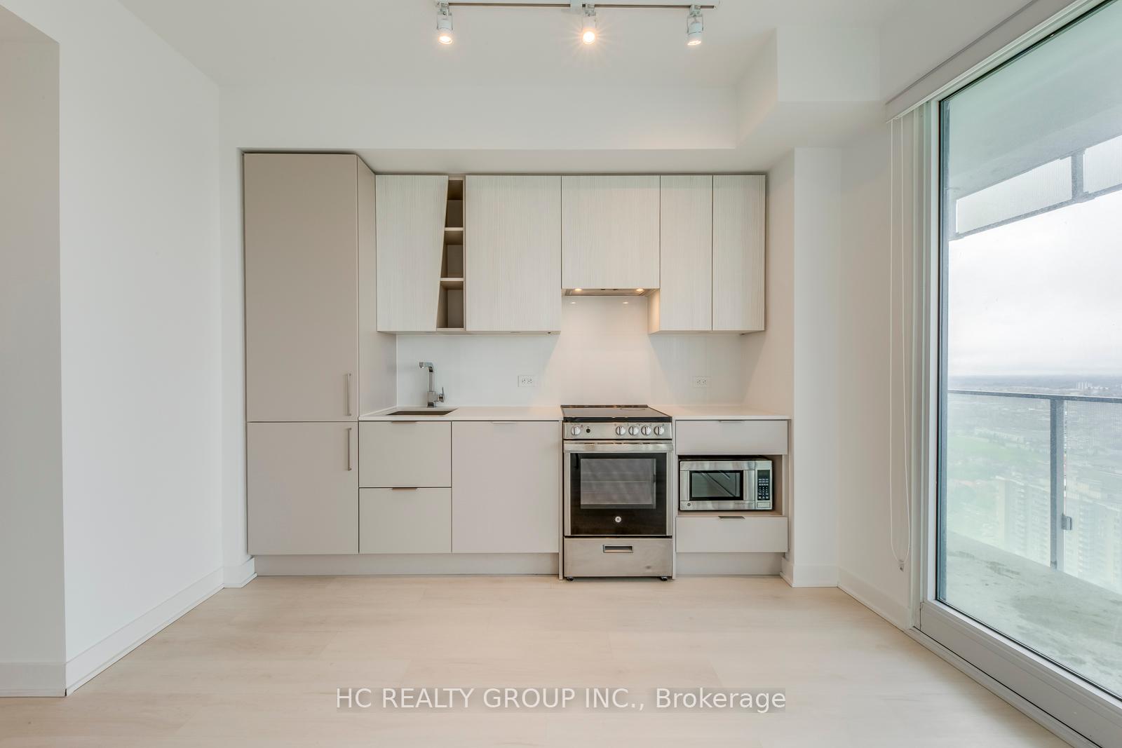Condo at 3900 Confederation, Mississauga For sale