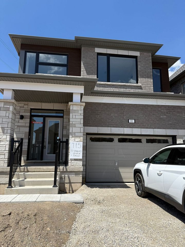 11 Stanley Leitch Drive, Erin, ON N0B 1T0