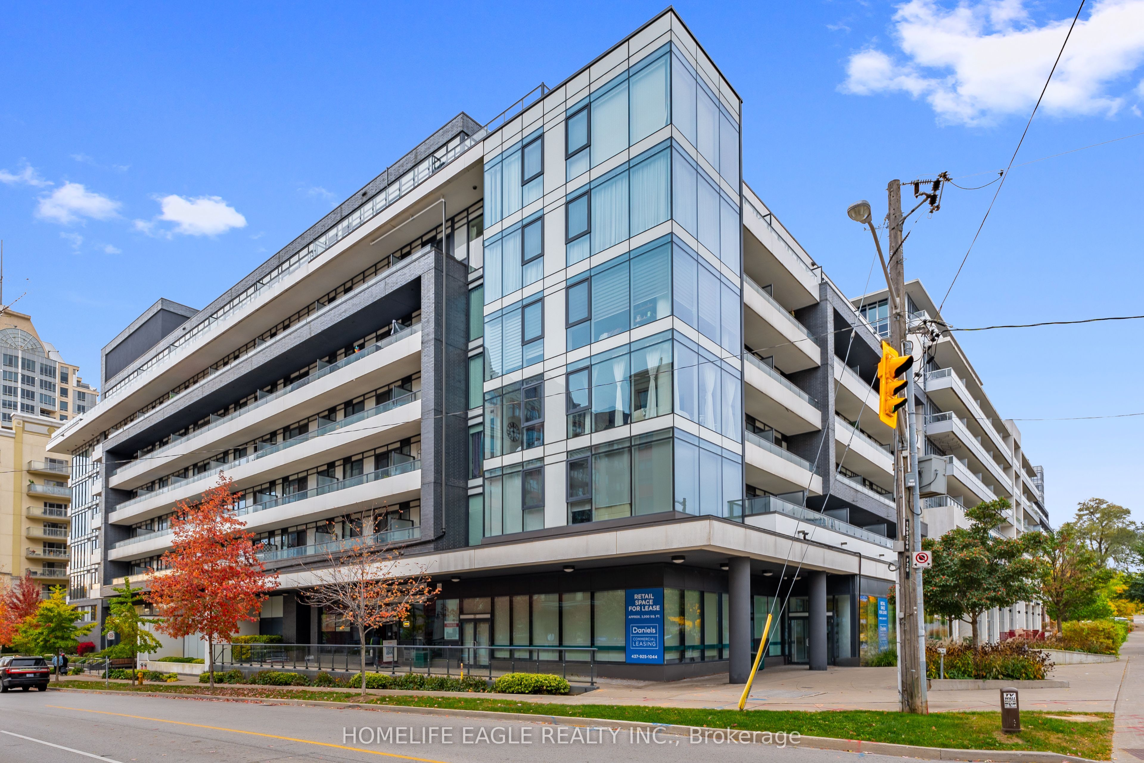 18 Rean Drive, #222