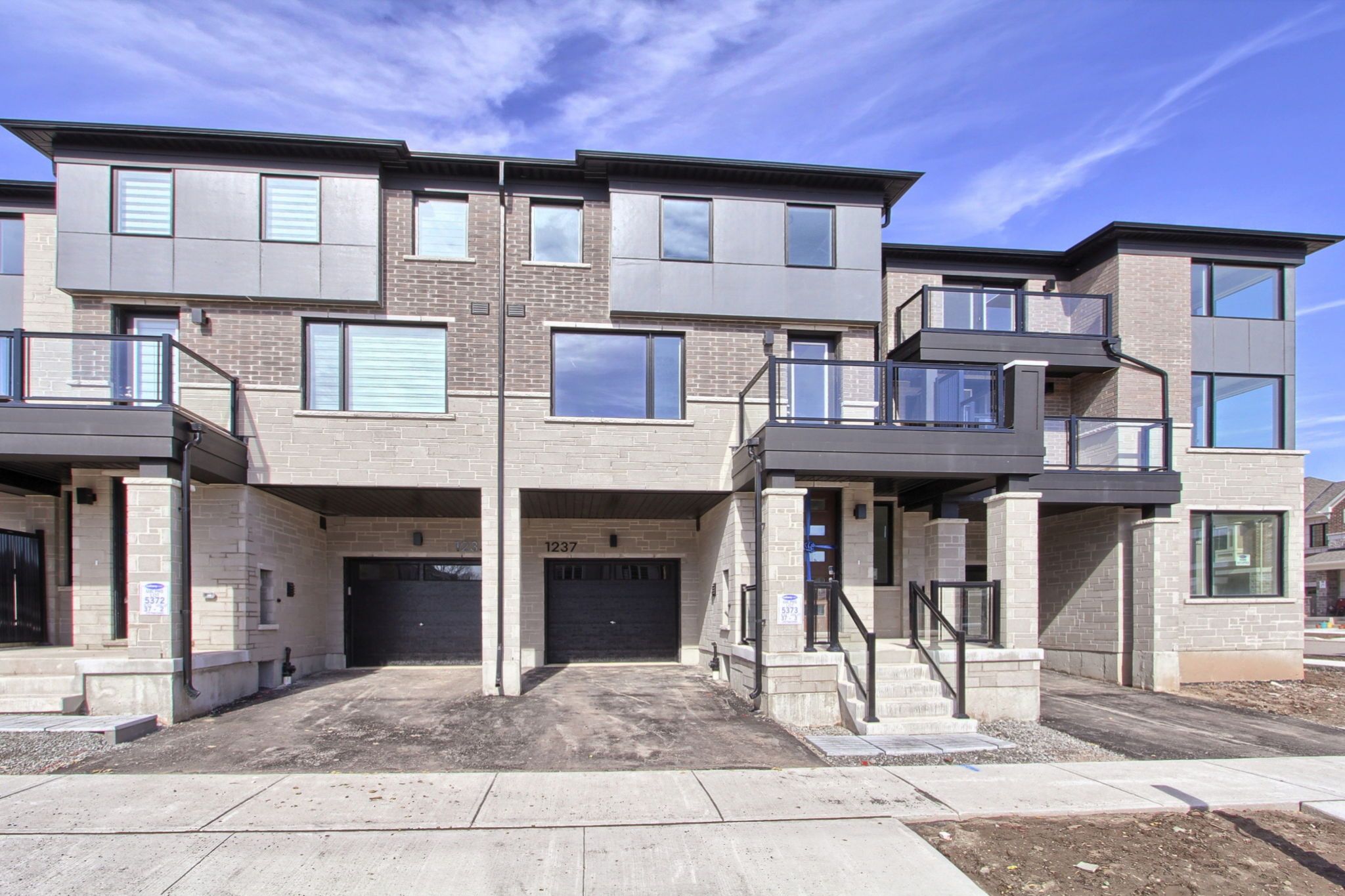 1237 Poppy Gardens