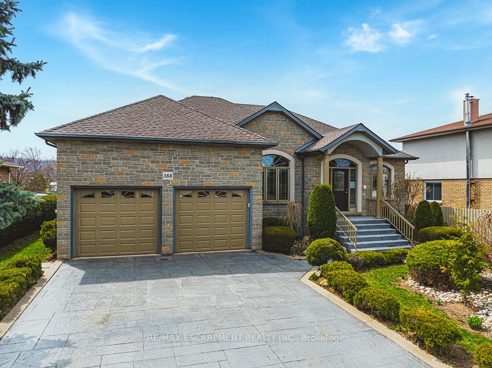 388 Hemlock