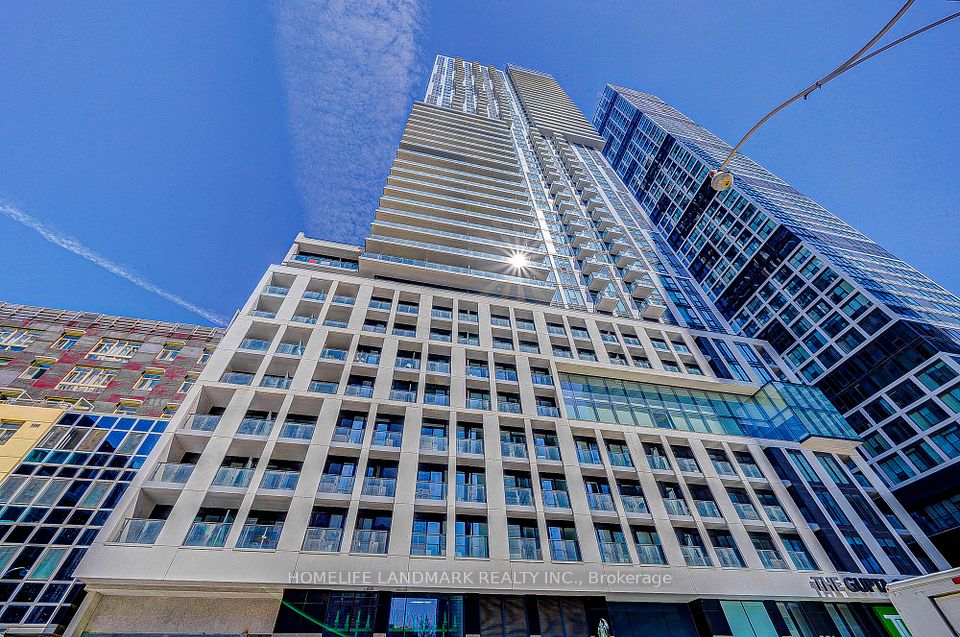 251 Jarvis