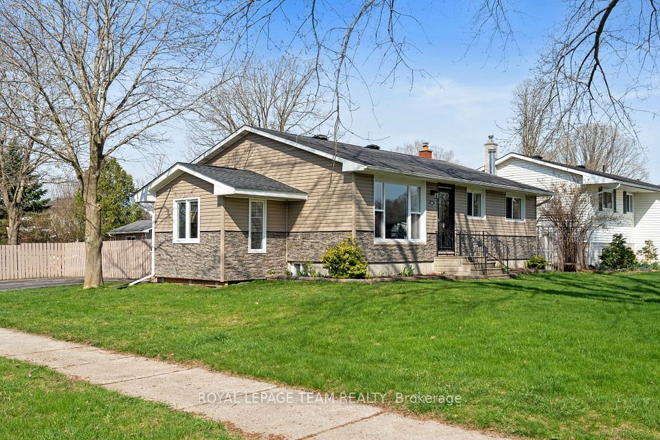 1250 Peden Boulevard, Brockville, ON K6V 5Y5