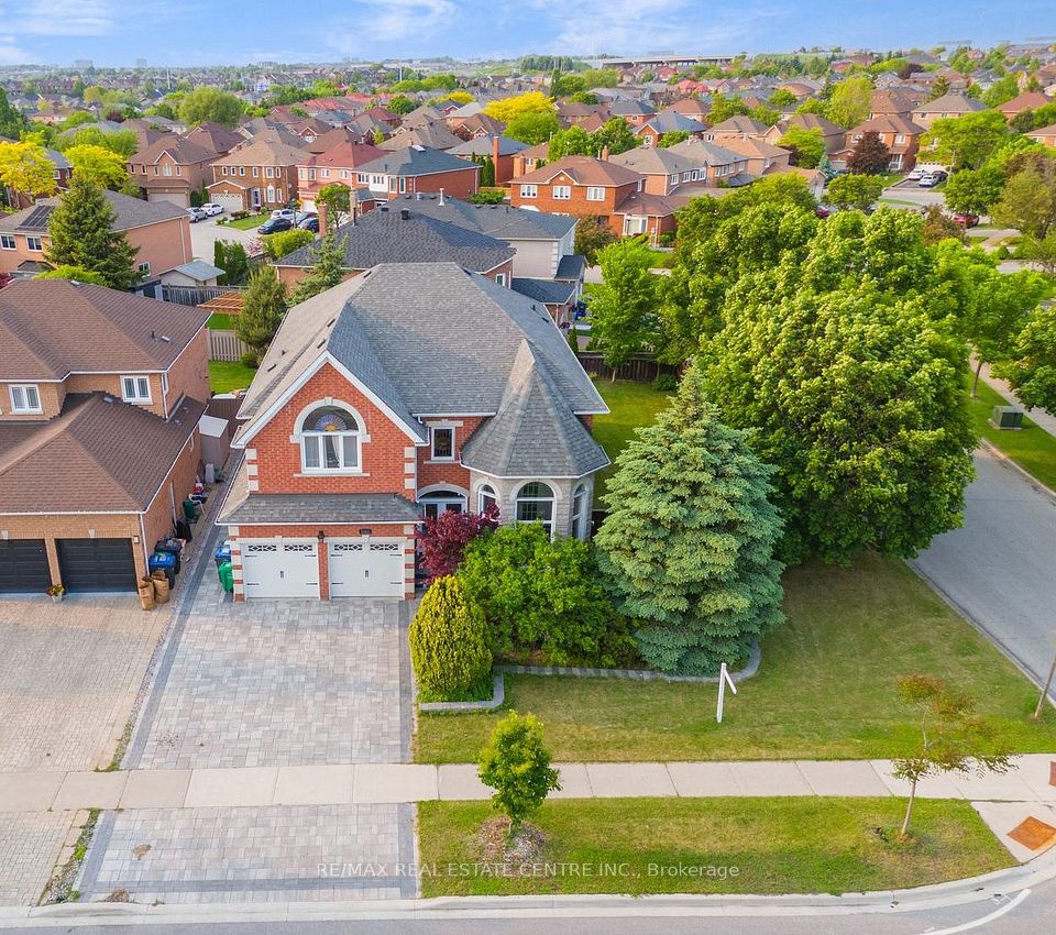 6361 Donway