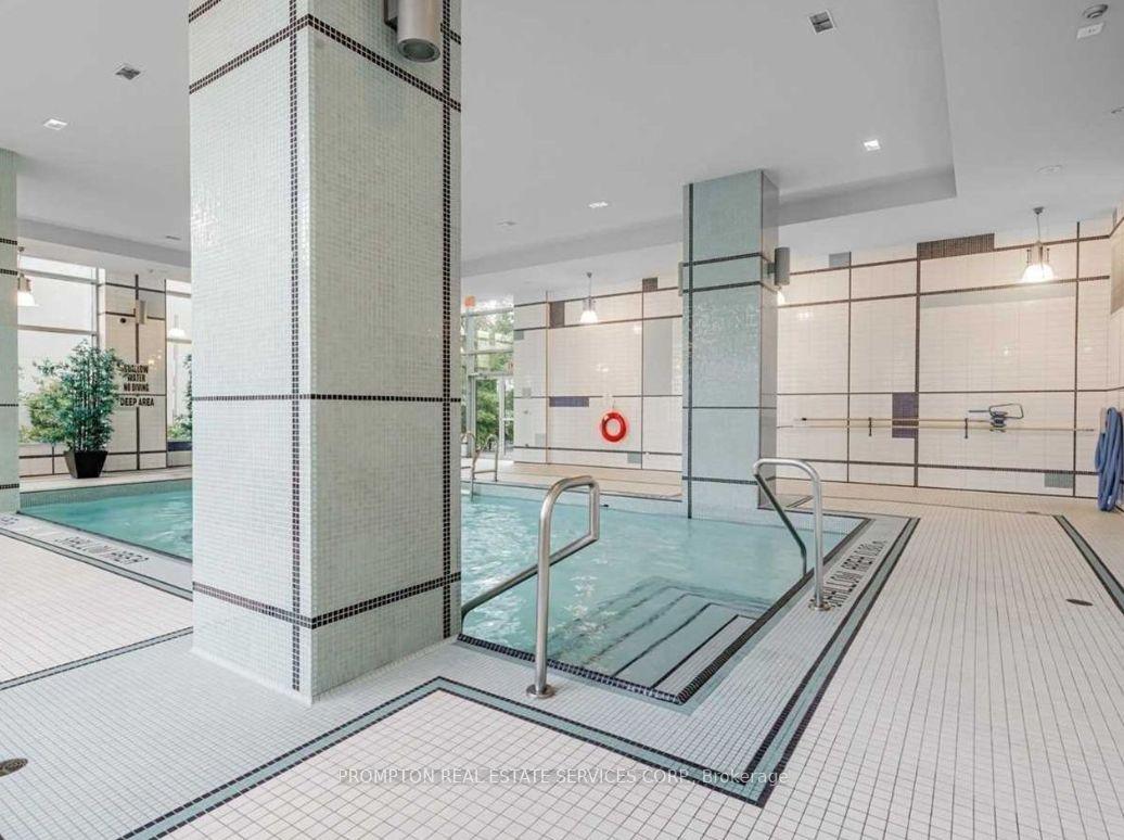 3 Bedrooms Condo at 19 Anndale, Toronto For sale