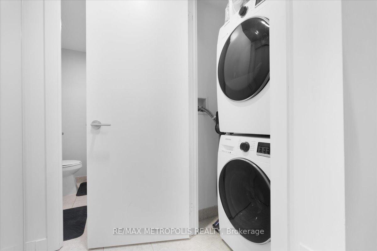 2 Bedrooms Condo at 1346 Danforth, Toronto For sale