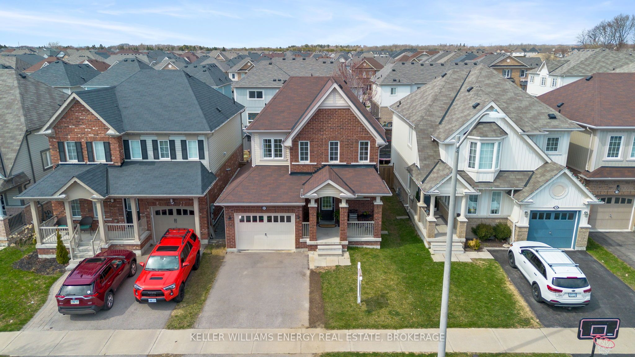 22 Carey Lane, Clarington, ON L1C 0P2