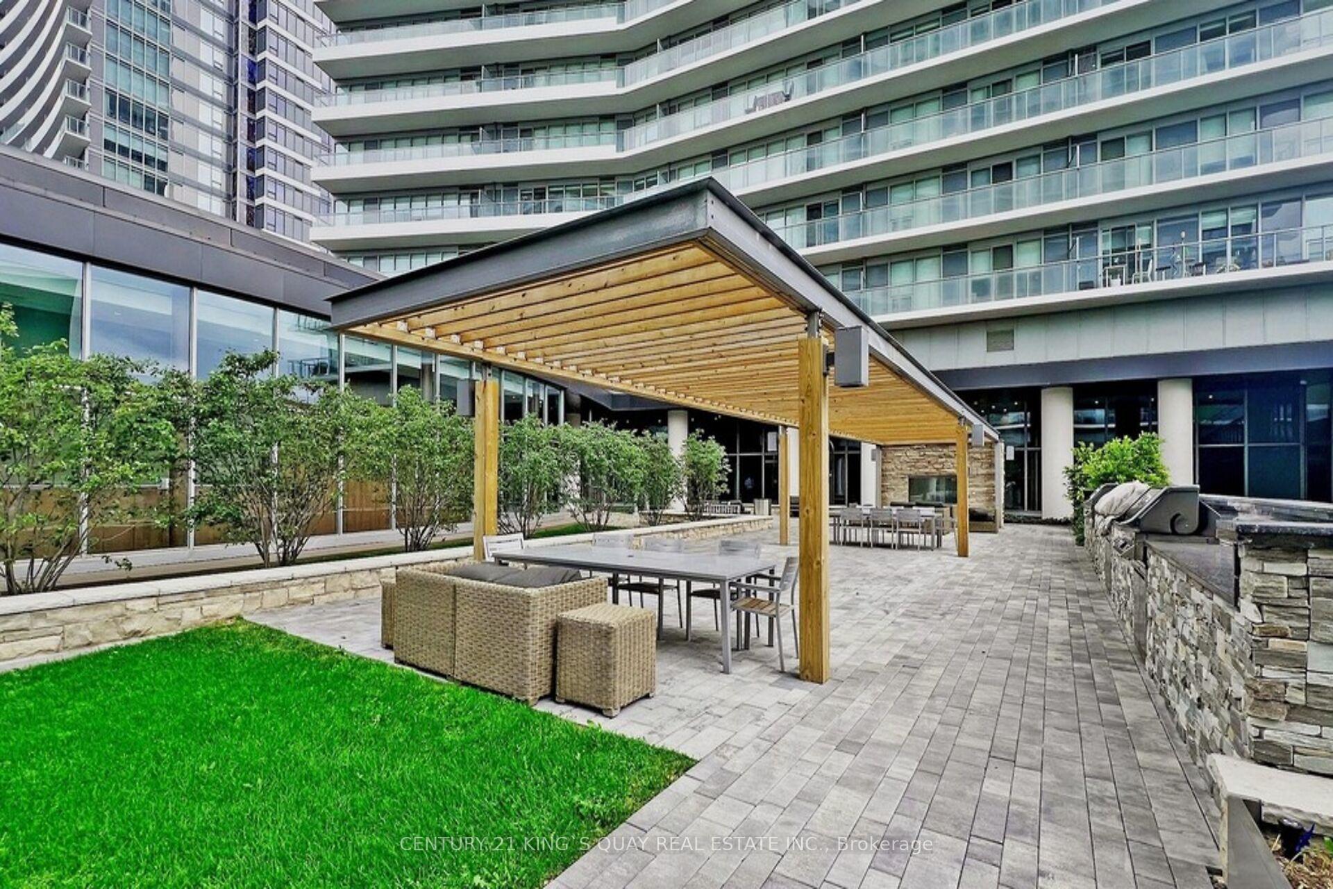 3 Bedrooms Condo at 115 McMahon, Toronto For sale