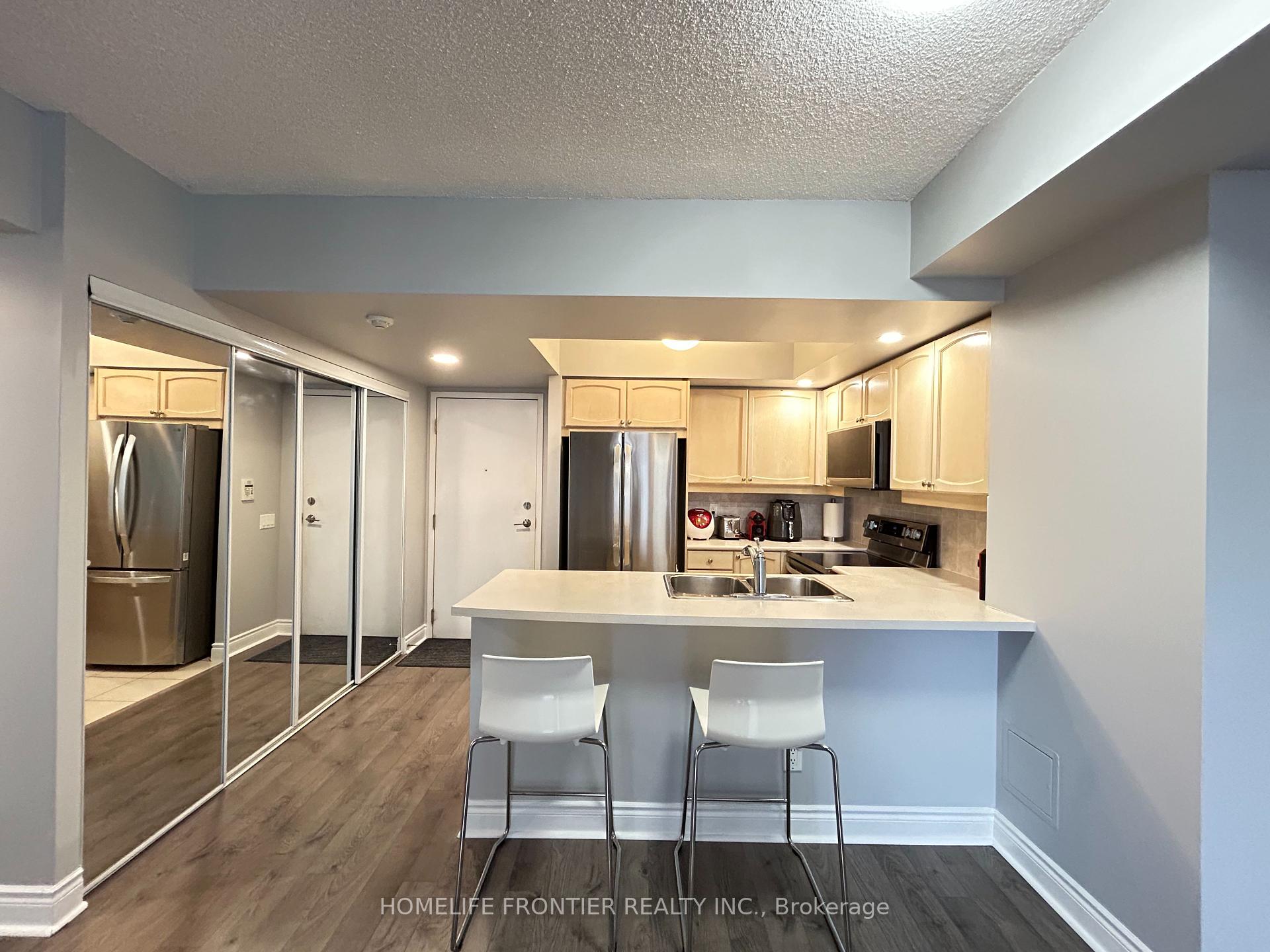 1 Bedroom Condo at 15 Northtown, Toronto For sale