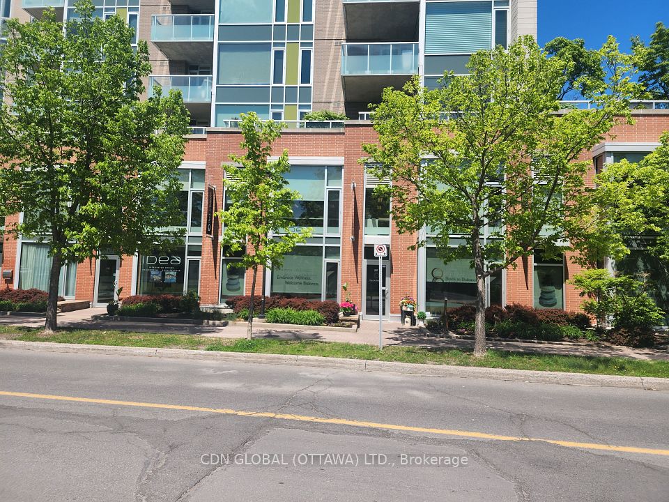595 Byron