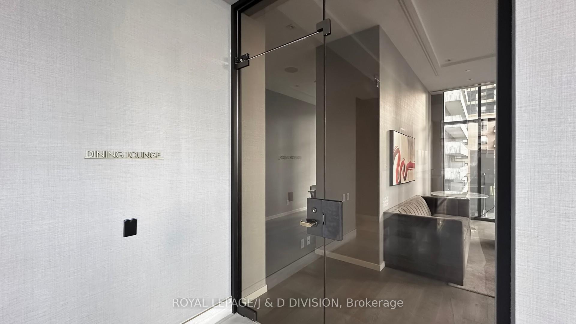 2 Bedrooms Condo at 50 Charles,  Toronto For sale