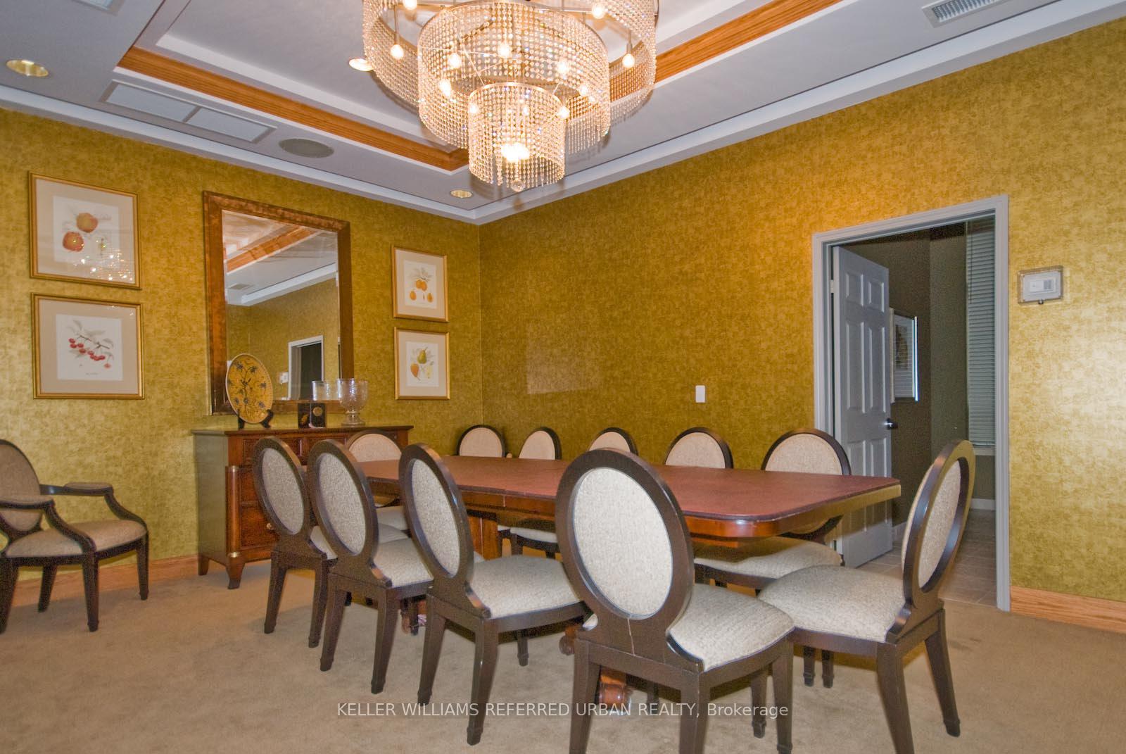 1 Bedroom Condo at 155 Beecroft, Toronto For sale