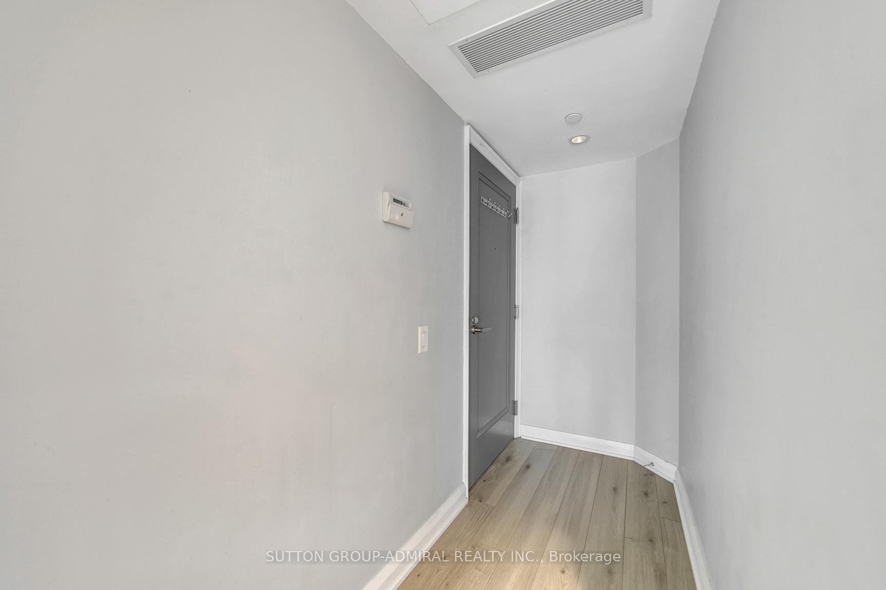 Condo at 155 YORKVILLE, Toronto For sale