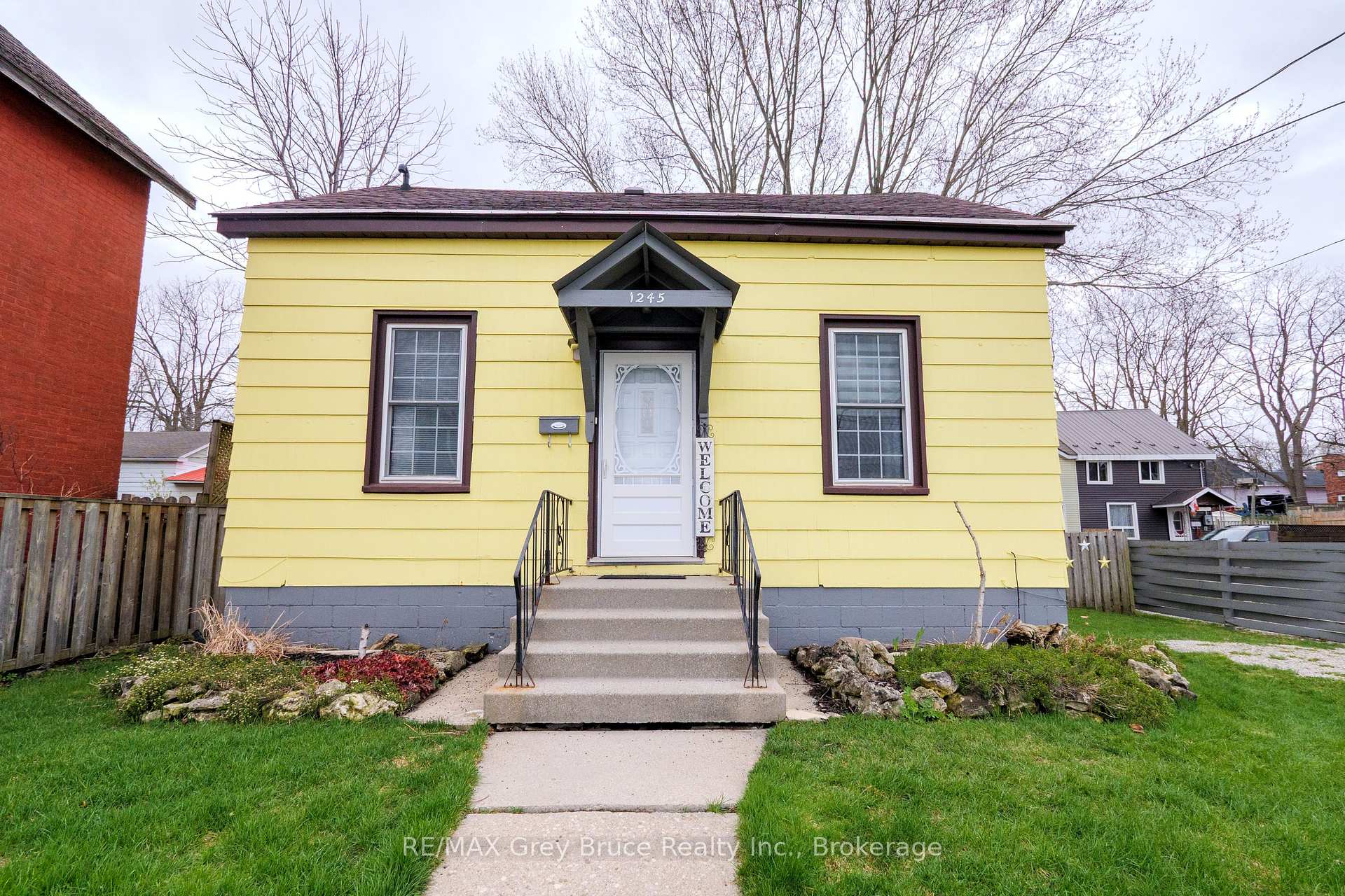 Listing image