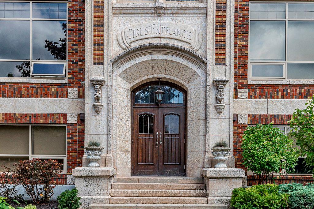 1 Bedroom Condo at 397 King,  Hamilton For sale