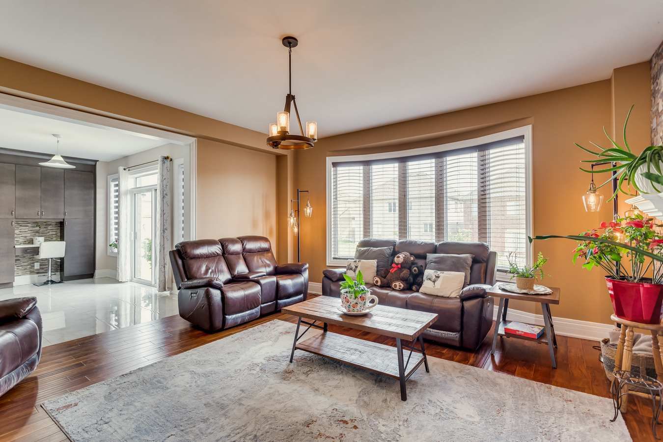 61 Mcisaac Drive