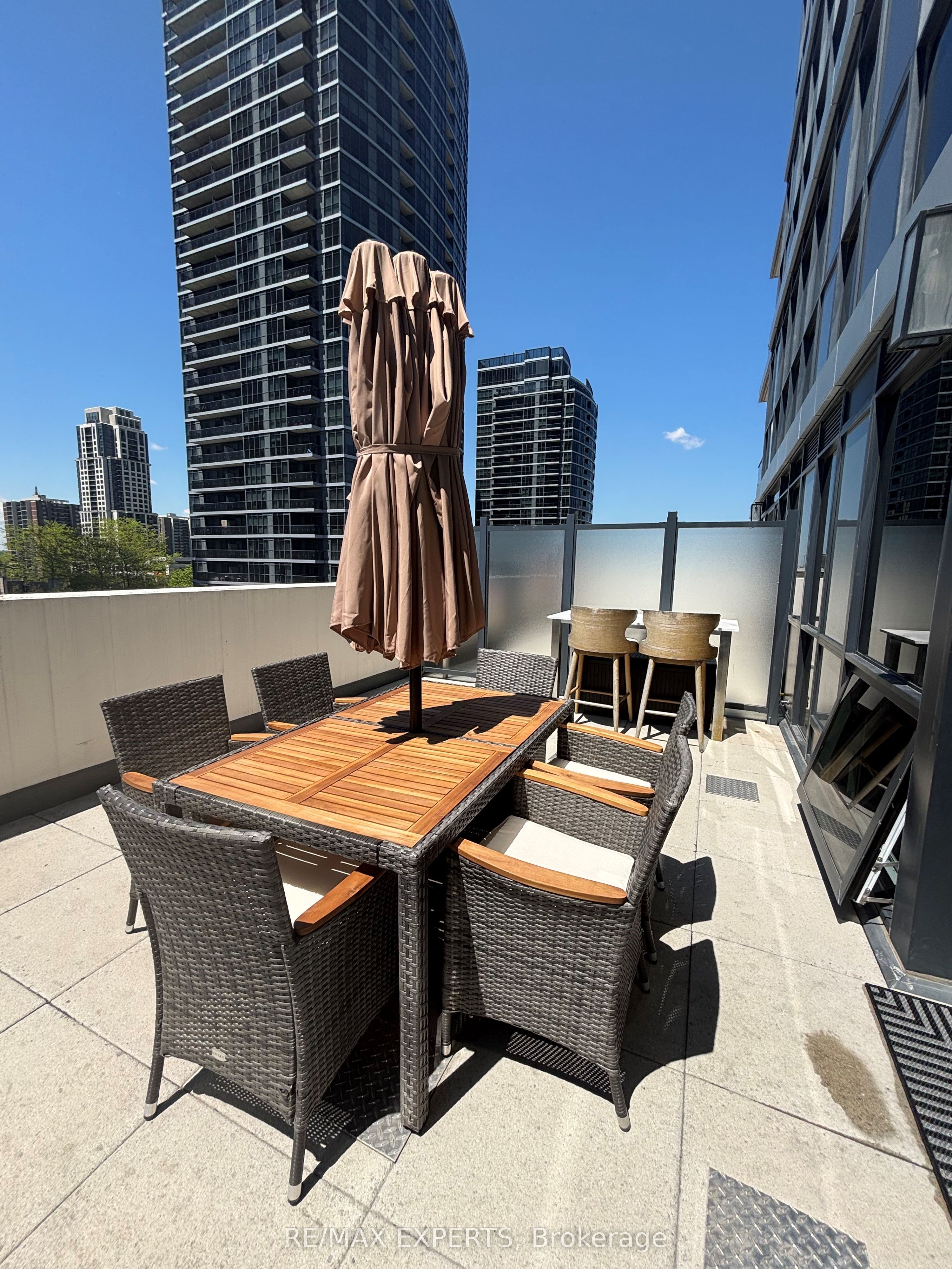 26 Gibbs Road, #731
