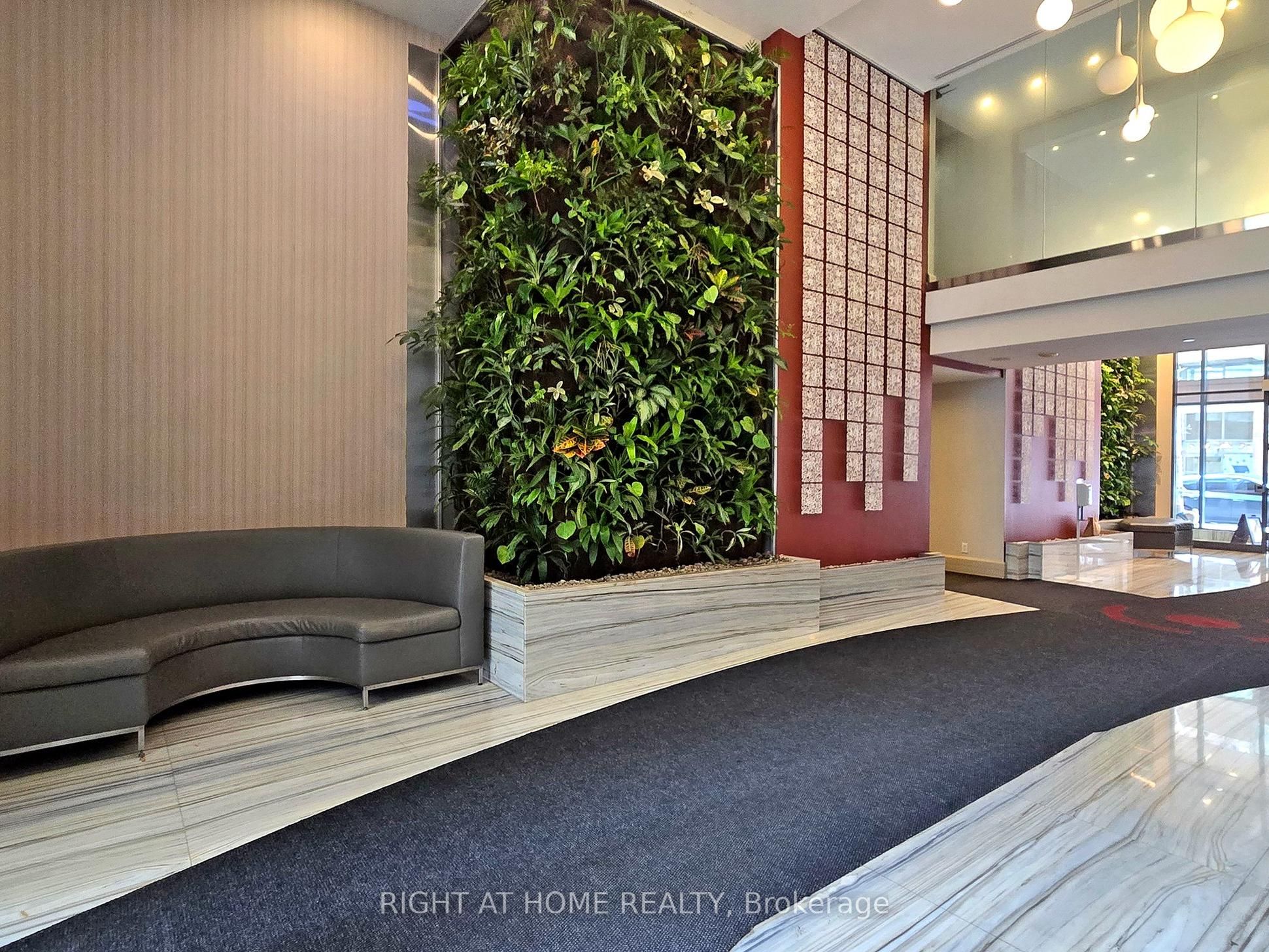 111 Elizabeth Street, #1702