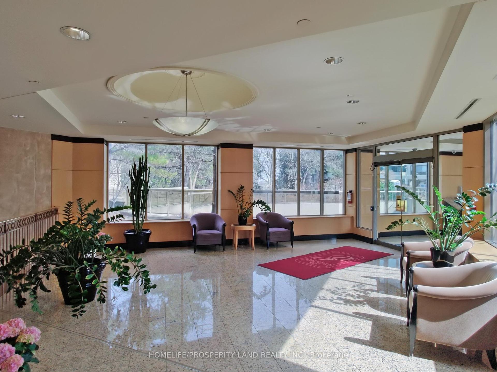 3 Bedrooms Condo at 89 Skymark, Toronto For sale