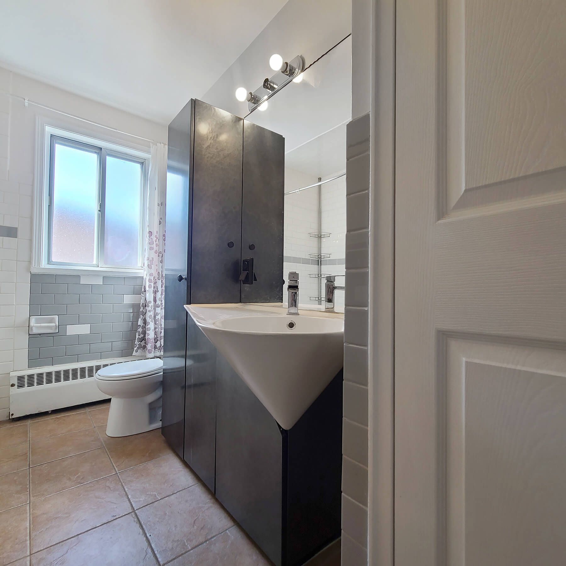 90 Blackfriar Avenue 11