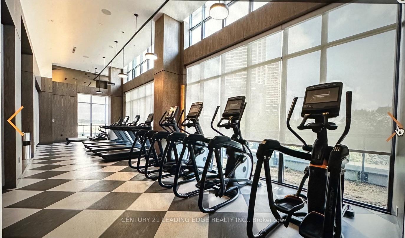 2 Bedrooms Condo at 30 Inn On The Park, Toronto For sale