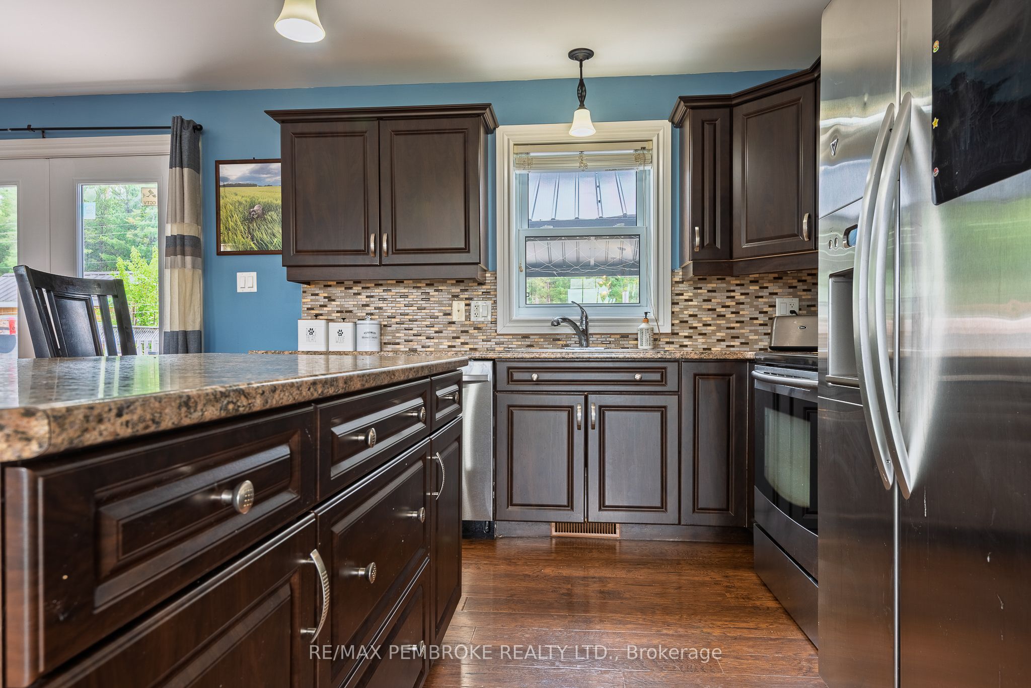 1002 Riverstone Trail