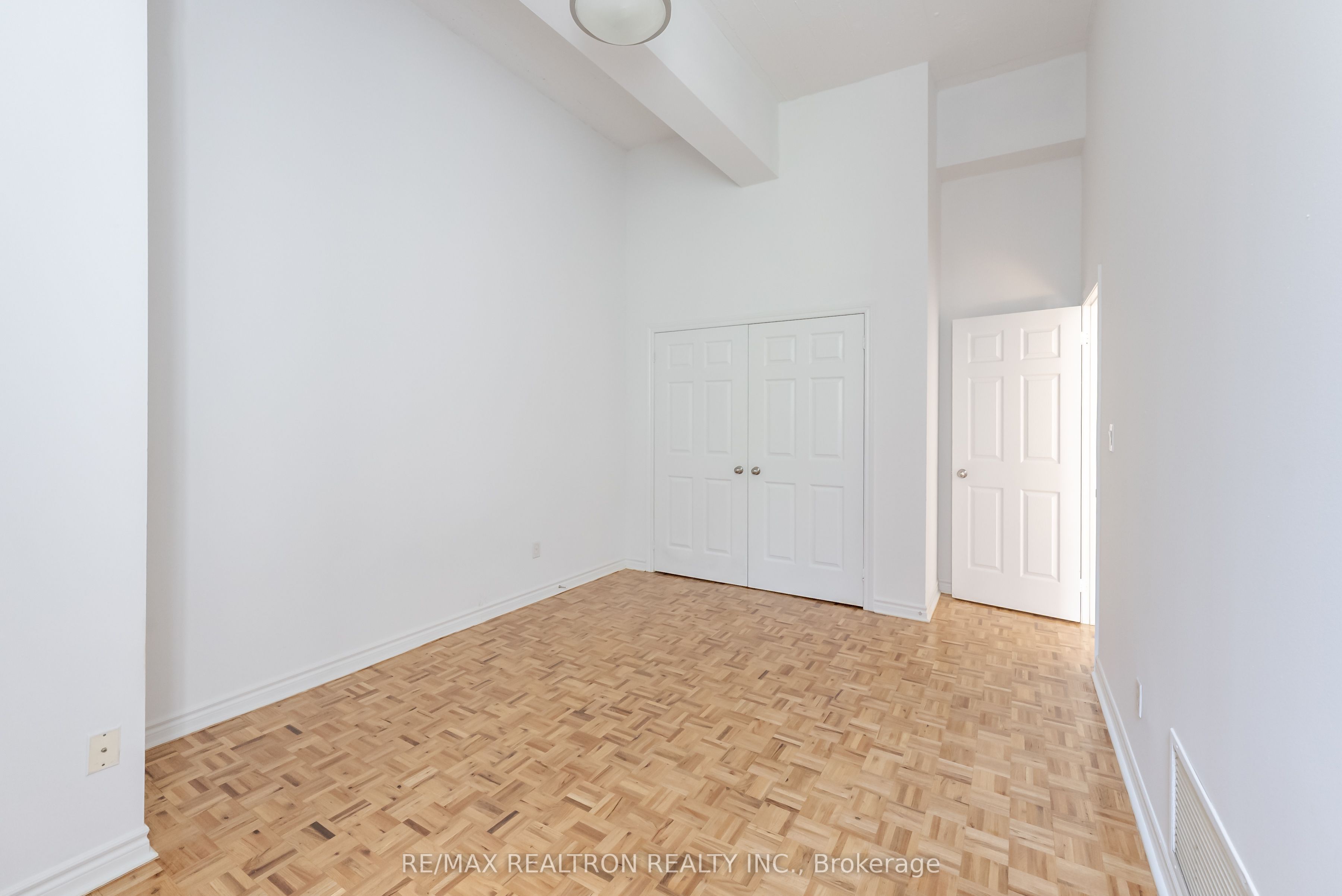 1401 Dupont Street, #225