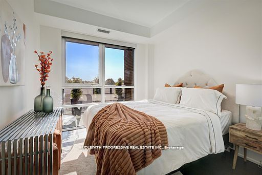 3 Southvale Drive, #301