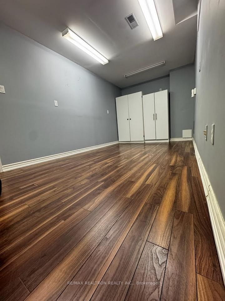 61 Timber Valley Avenue