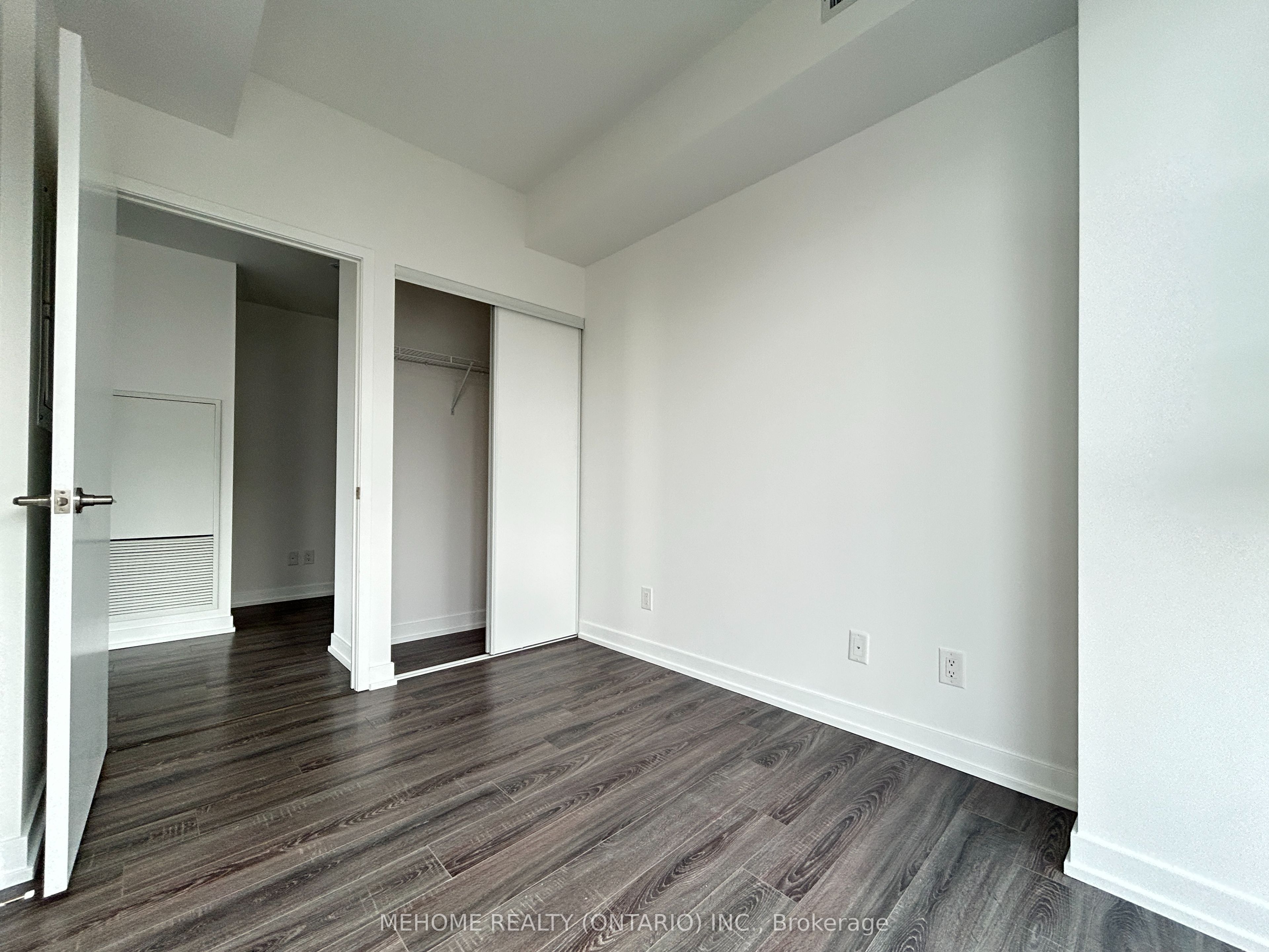 20 Edward Street, #1616