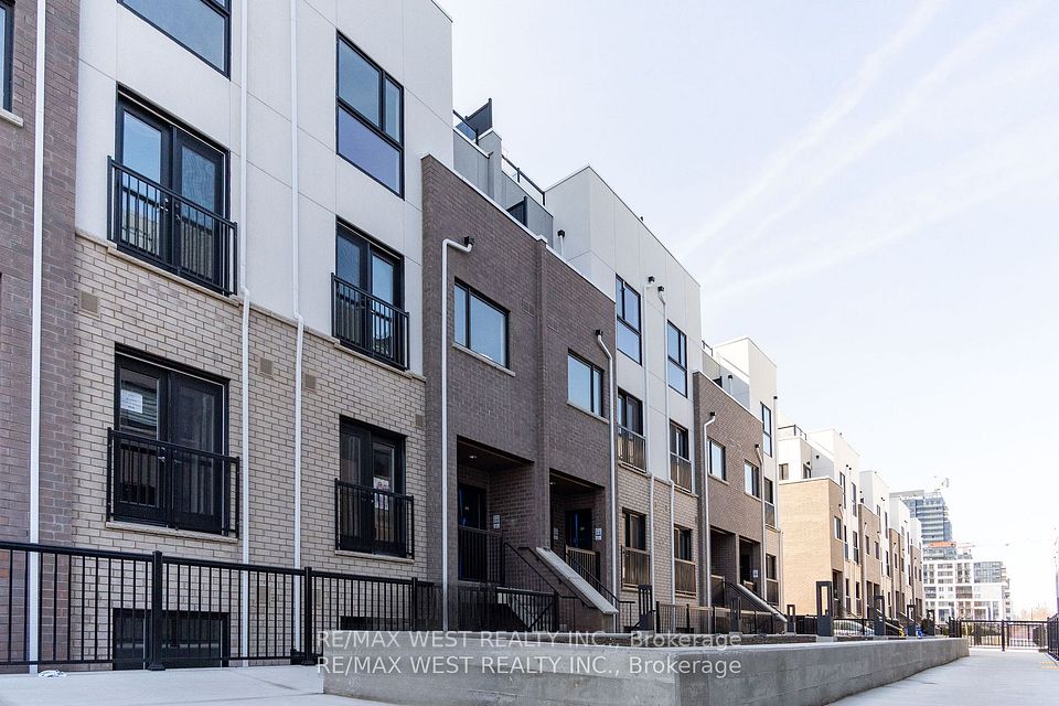 Property at #344 - 349 Wheat Boom Drive, Oakville, ON L6H 7X5