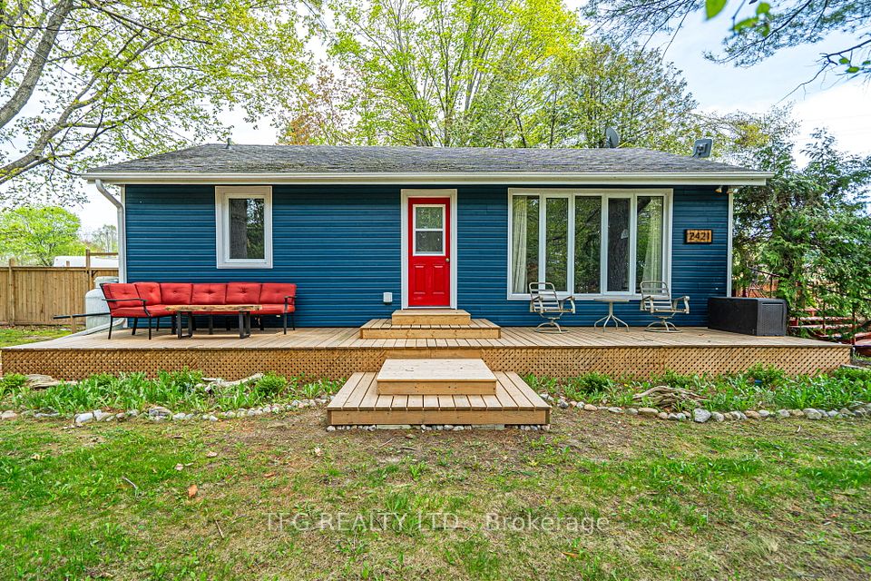 2421 Upper Chemong