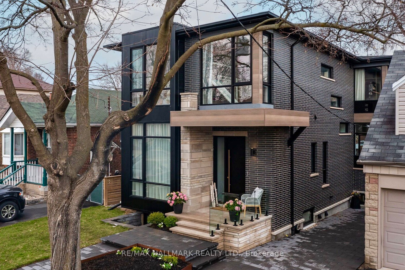 57 Leroy Avenue, Toronto, ON M4J 4G9