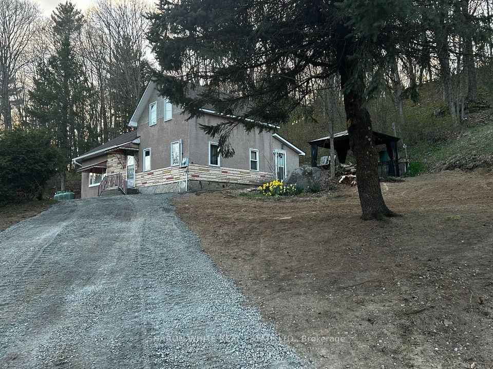 192 Monck