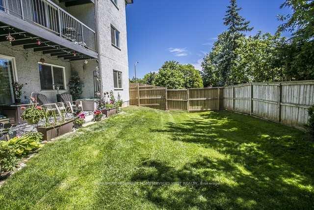 3 Bedrooms Condo at 1450 Glen Abbey,  Oakville For sale