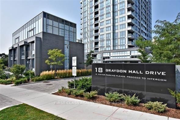 18 Graydon Hall
