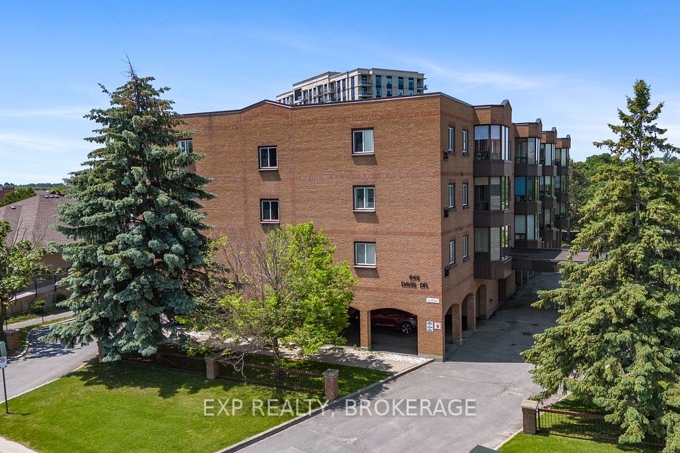 649 Davies Drive