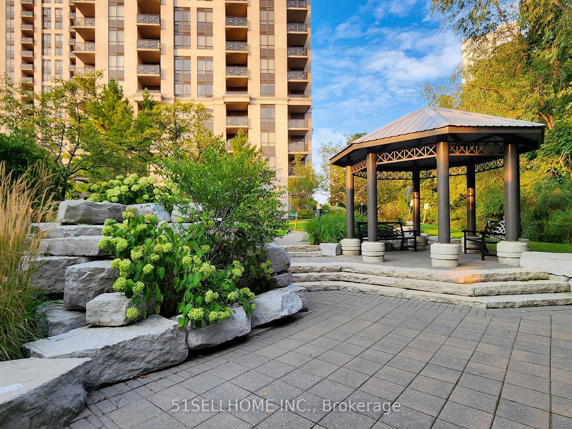 133 Wynford Drive, #1008